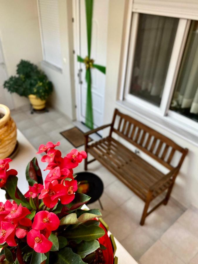 Σουρεαλ Διαμερισμα Δίπλα Στην Πόλη Του Ναυπλίου Apartman Návplio Kültér fotó